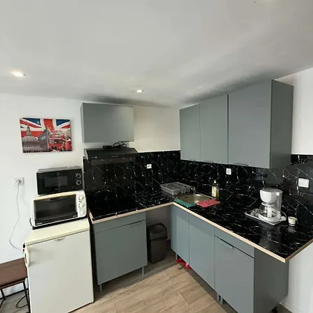 Apartment Flat *